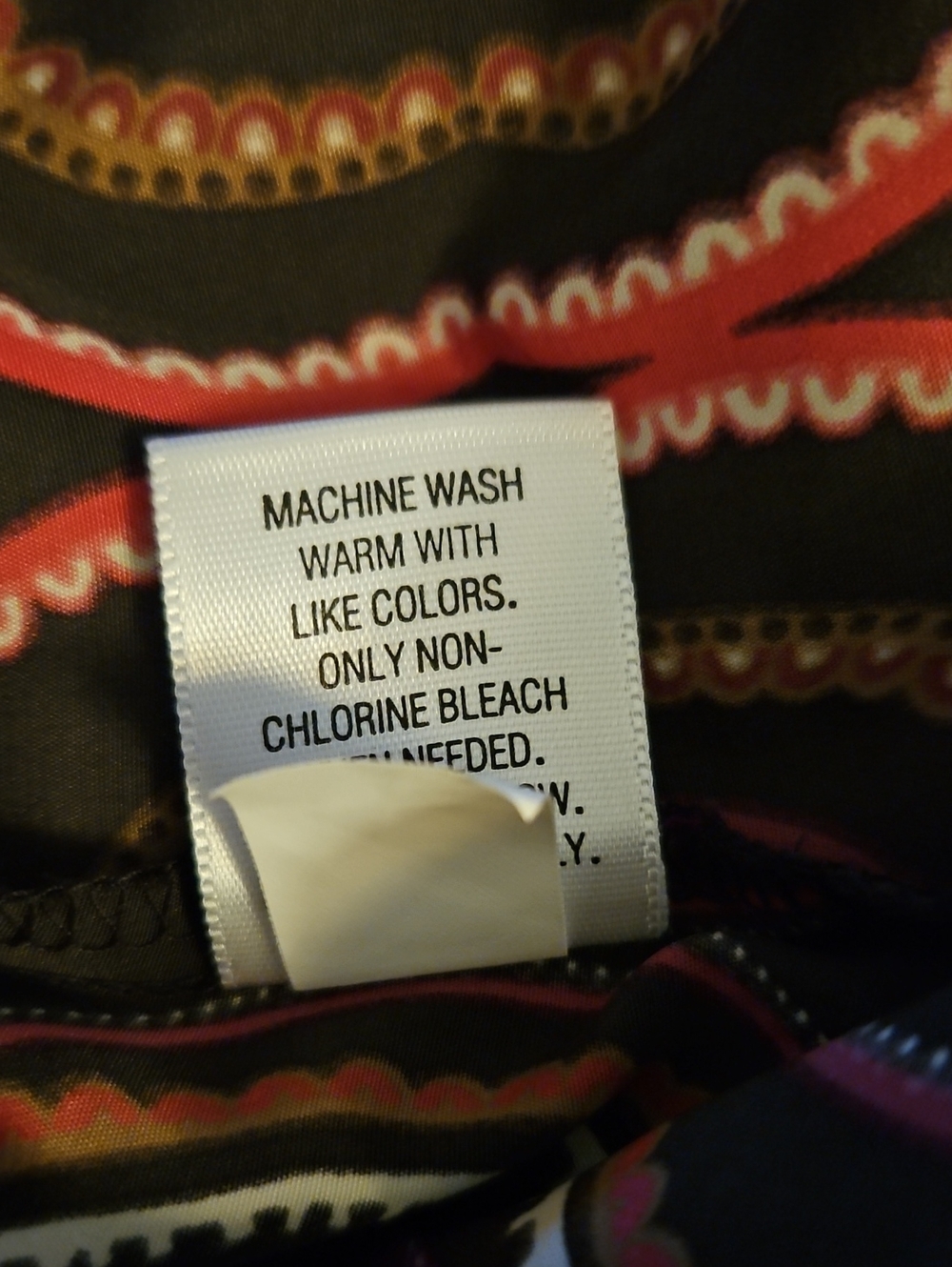 ELLE Retro Wavy Mod Multicolor Shift Dress - Picture 12 of 12